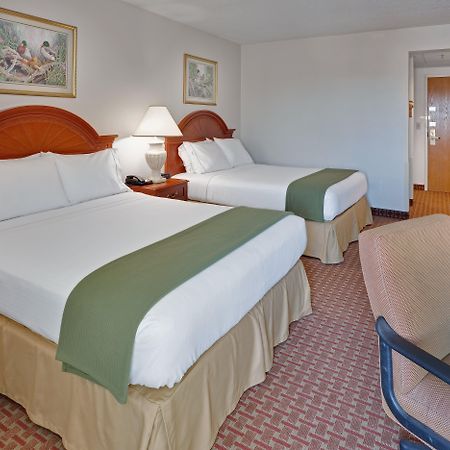 Holiday Inn Express & Suites Allentown-Dorney Park Area By Ihg Bagian luar foto