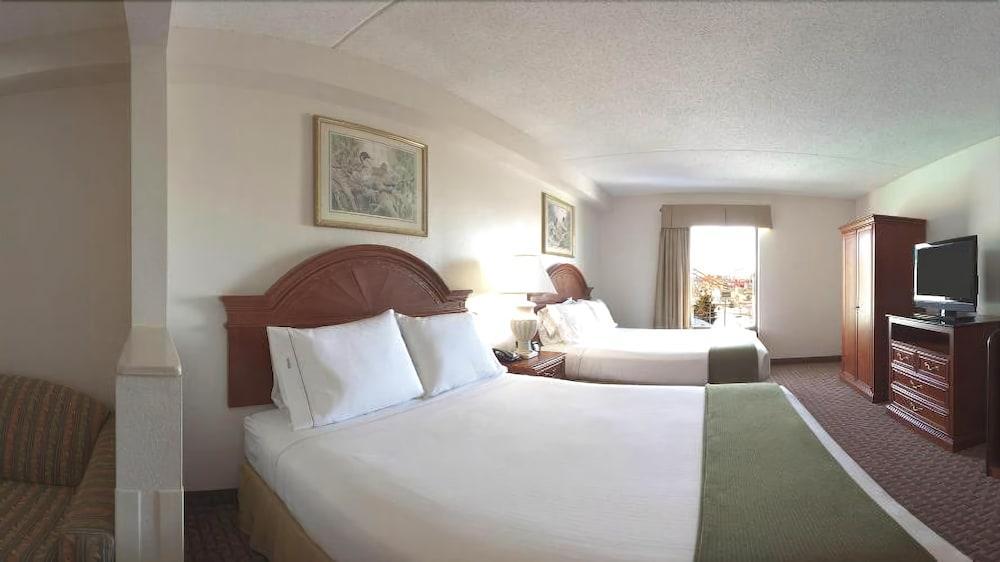 Holiday Inn Express & Suites Allentown-Dorney Park Area By Ihg Bagian luar foto