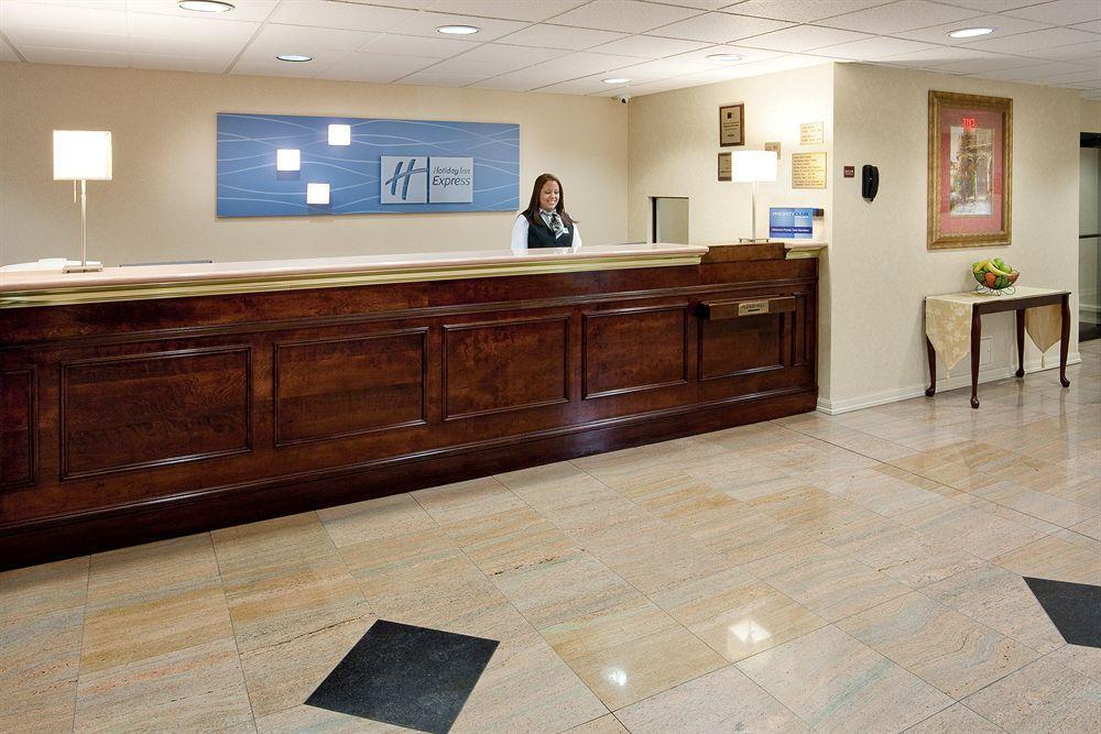 Holiday Inn Express & Suites Allentown-Dorney Park Area By Ihg Bagian luar foto