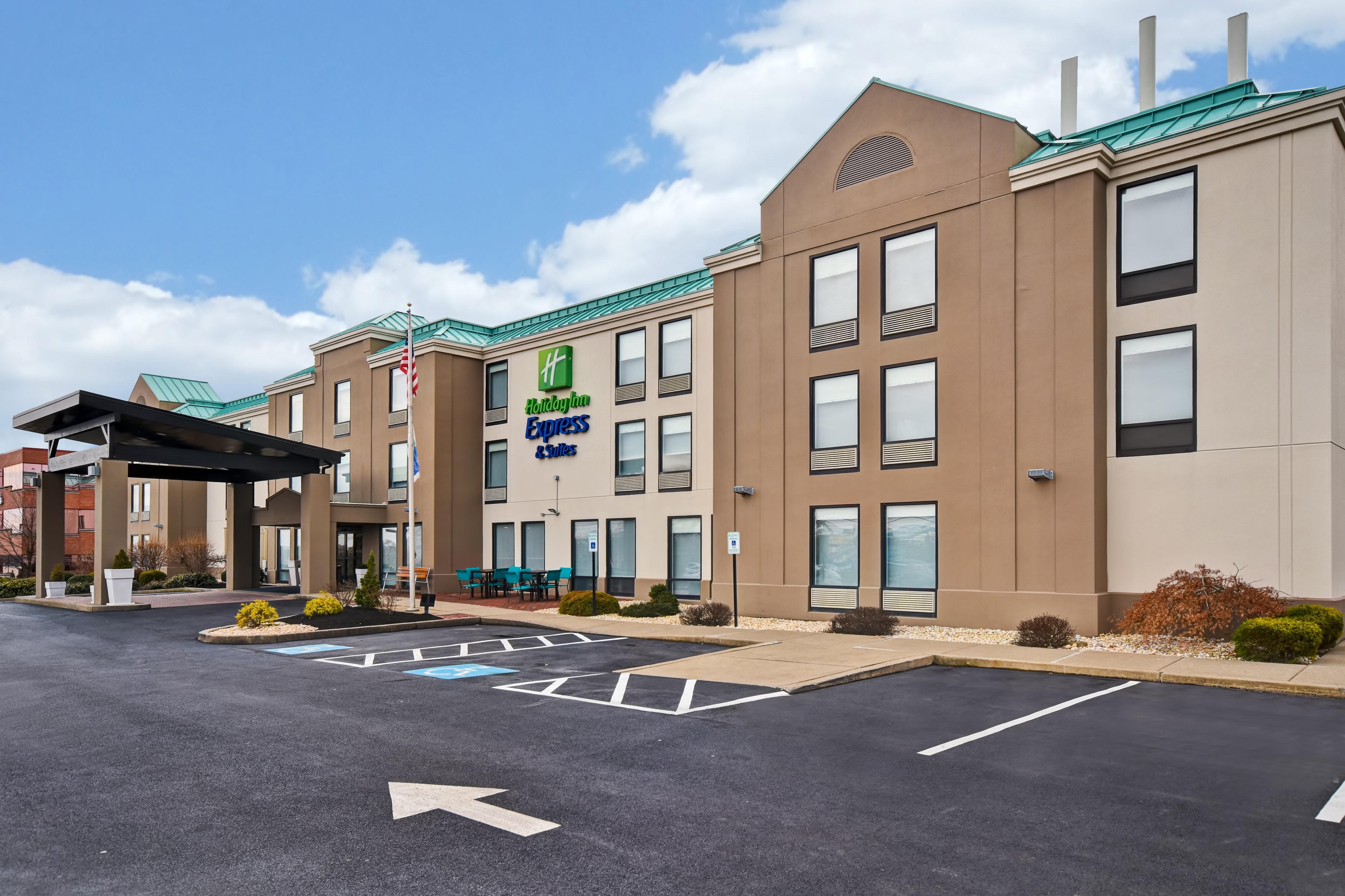 Holiday Inn Express & Suites Allentown-Dorney Park Area By Ihg Bagian luar foto