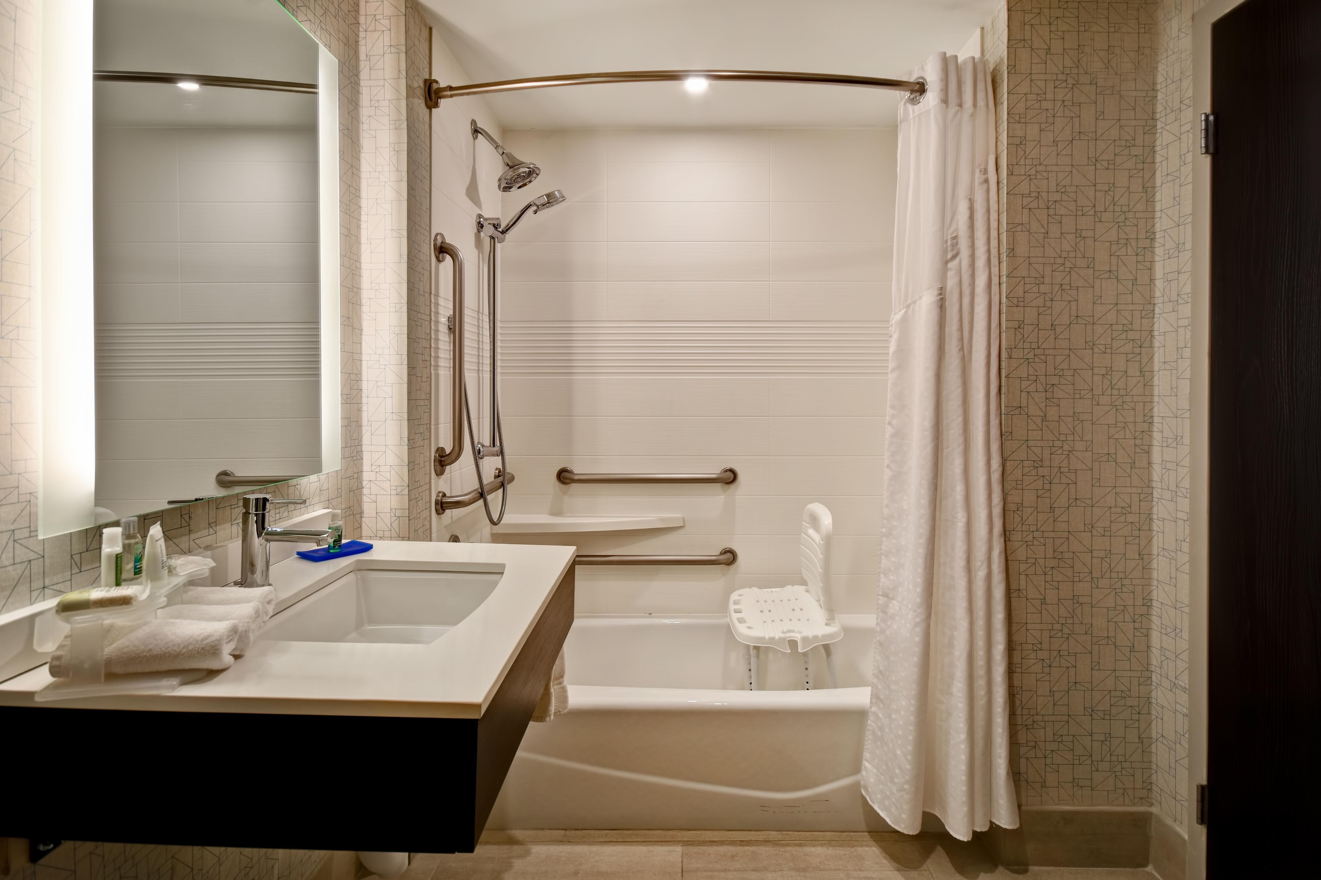 Holiday Inn Express & Suites Allentown-Dorney Park Area By Ihg Bagian luar foto