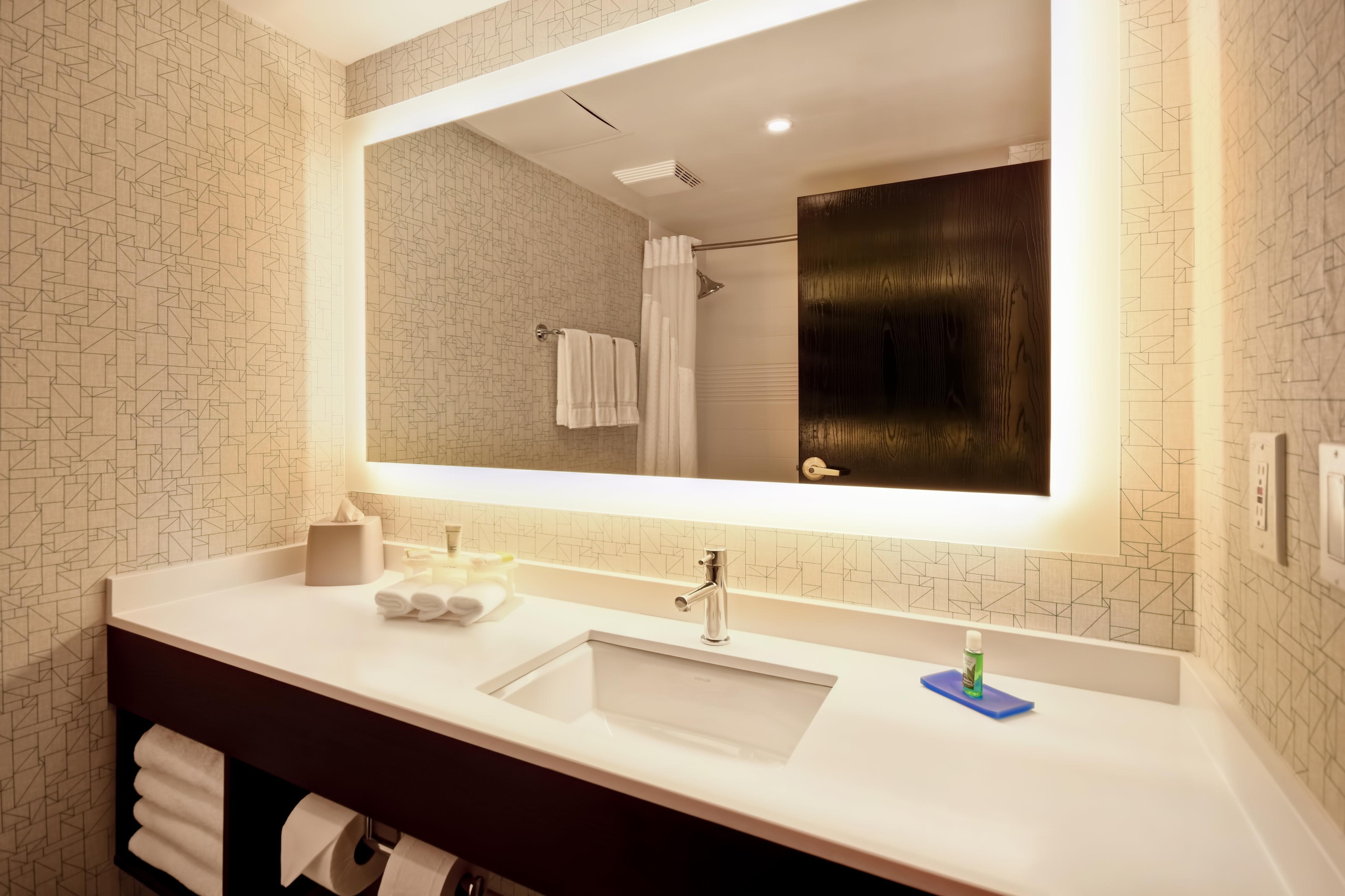 Holiday Inn Express & Suites Allentown-Dorney Park Area By Ihg Bagian luar foto