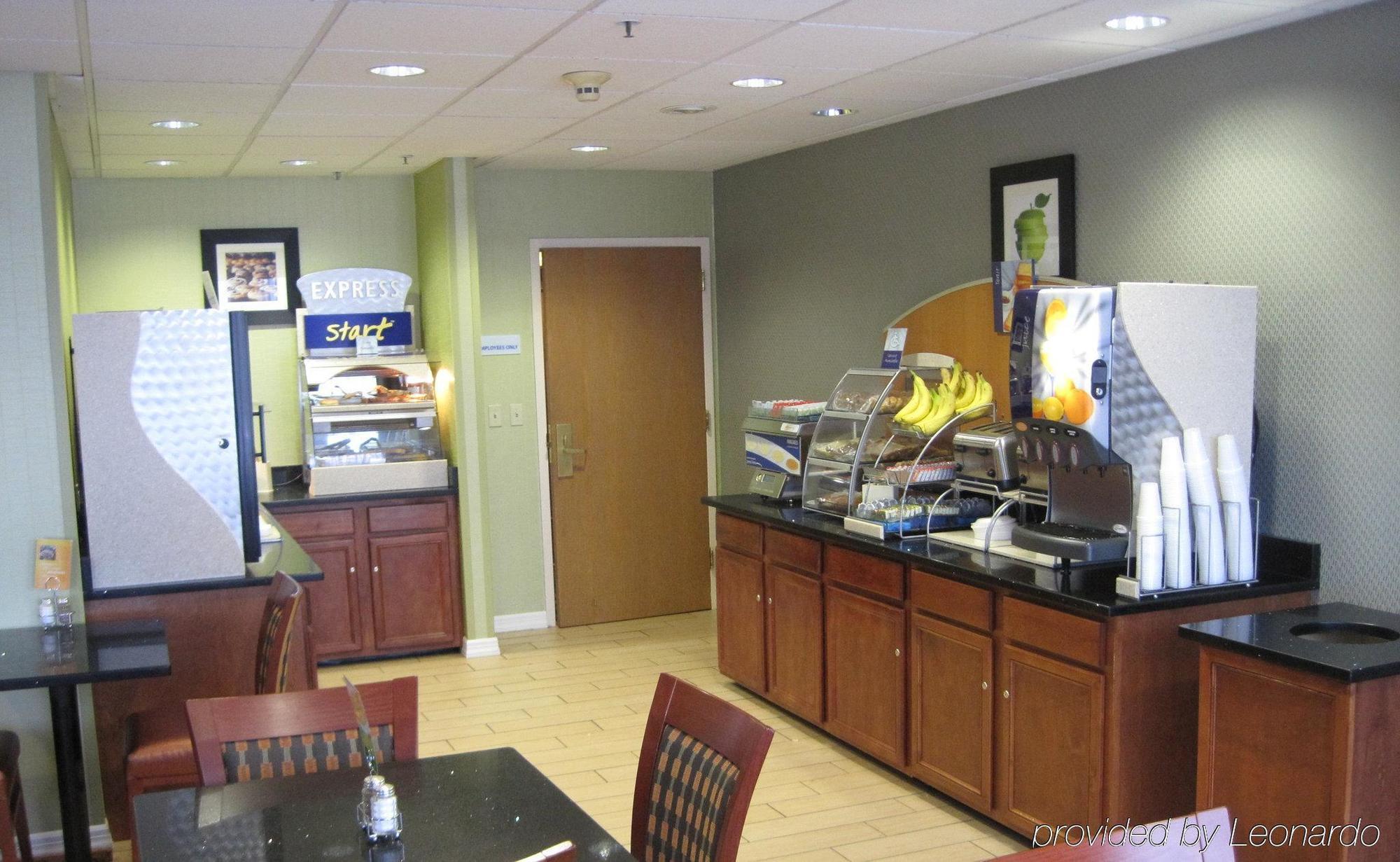 Holiday Inn Express & Suites Allentown-Dorney Park Area By Ihg Restoran foto