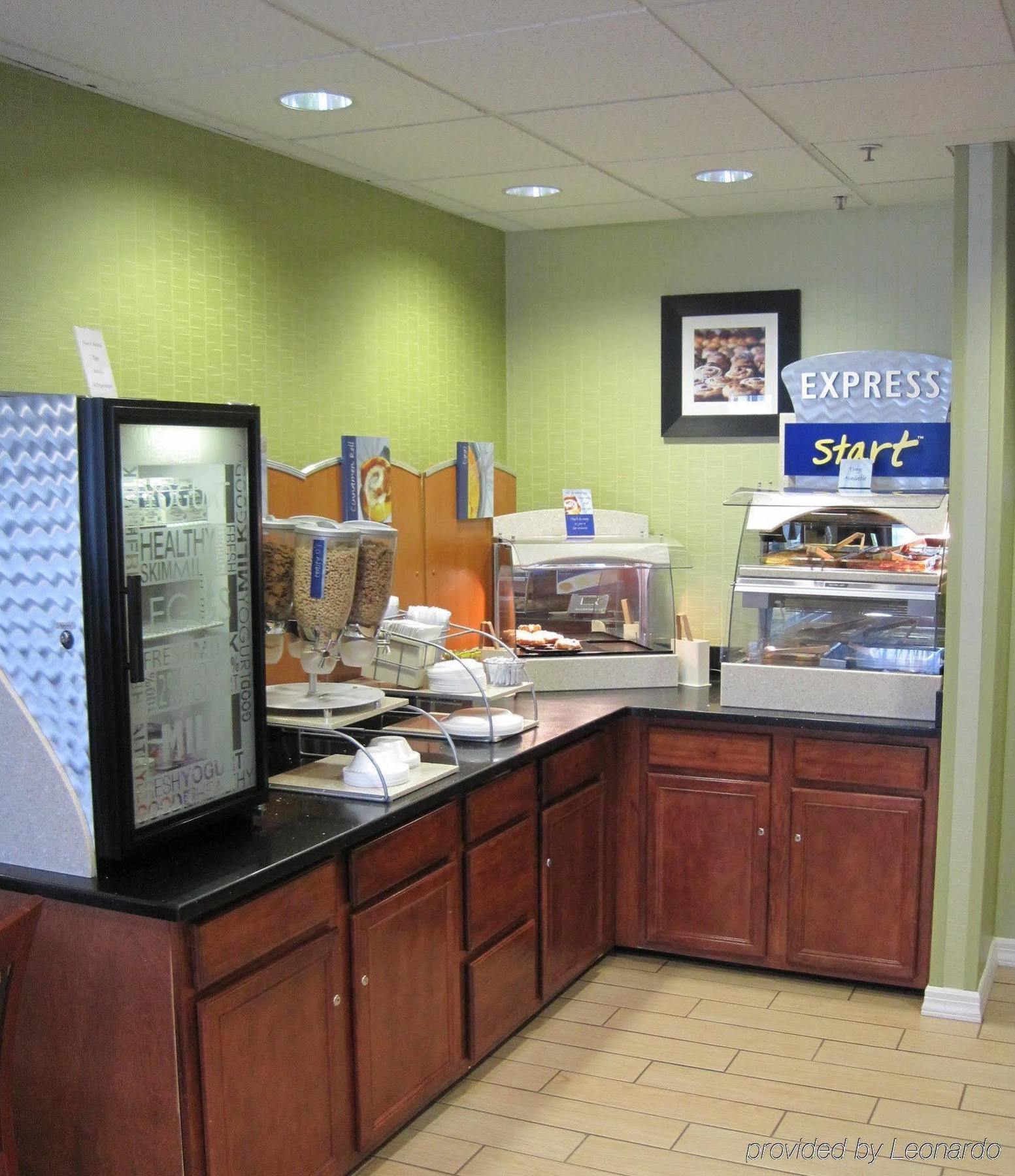 Holiday Inn Express & Suites Allentown-Dorney Park Area By Ihg Restoran foto