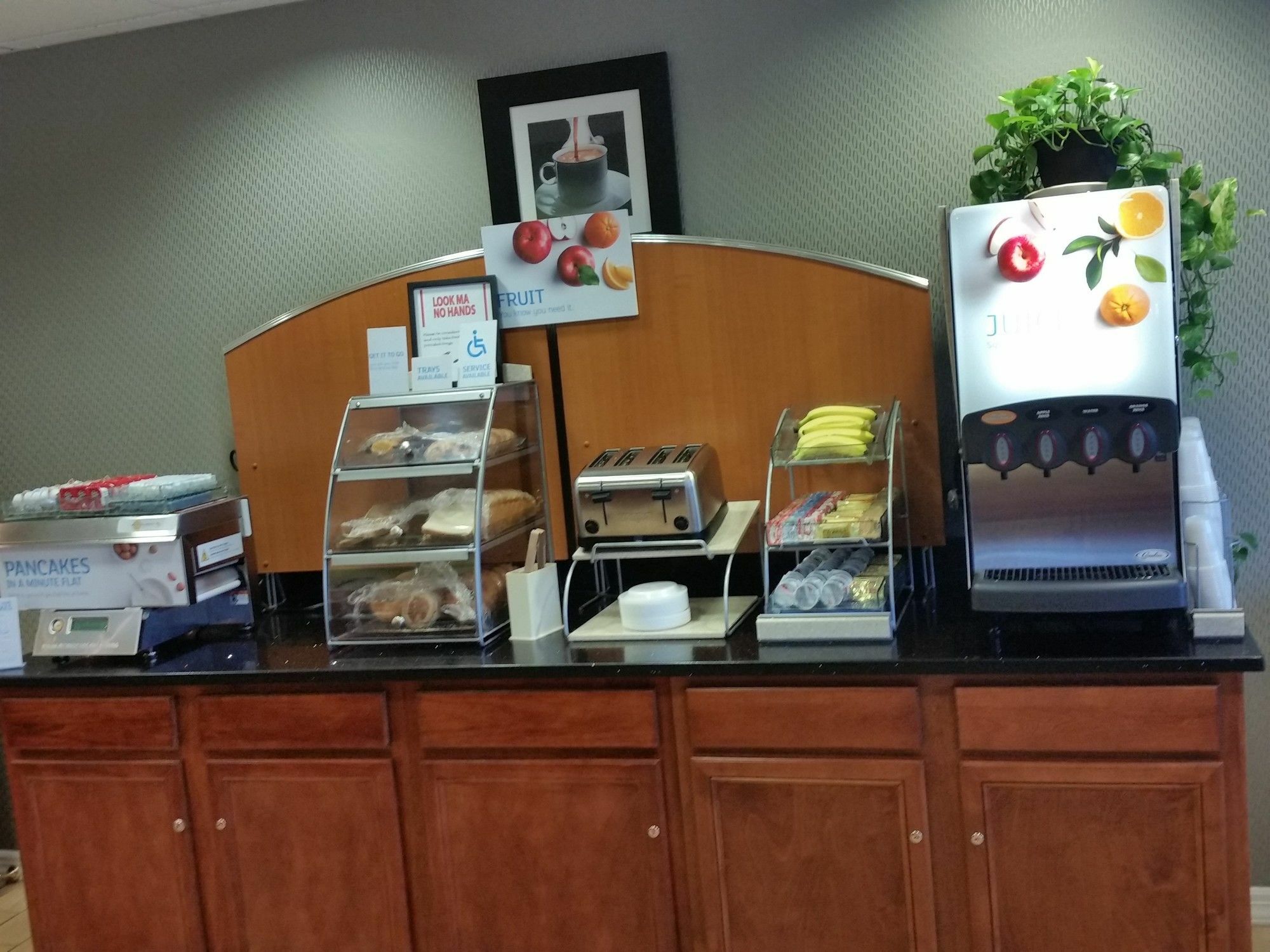 Holiday Inn Express & Suites Allentown-Dorney Park Area By Ihg Bagian luar foto