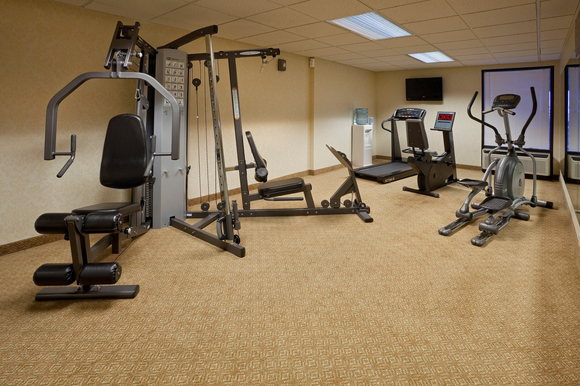 Holiday Inn Express & Suites Allentown-Dorney Park Area By Ihg Bagian luar foto